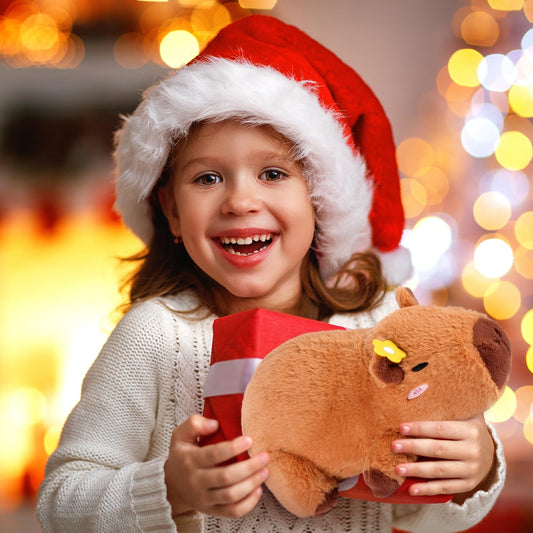 SuzziPals heatable capybara pillow for cramps with soft plush fabric and yellow flower detail